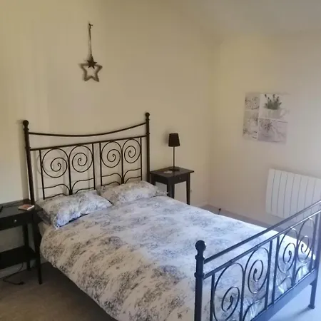 Les Volets Bleus